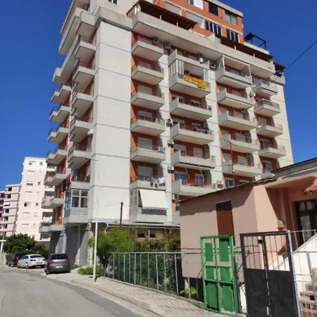 Apartment Amal *